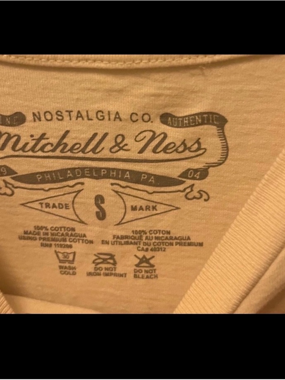 Mitchell & Ness Philly 76ers Graphic Tee - Picture 2 of 4